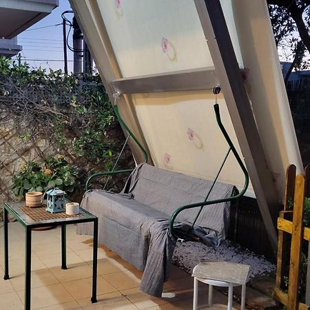 M&M Airport Stop Garden Apartment Spáta Dış mekan fotoğraf